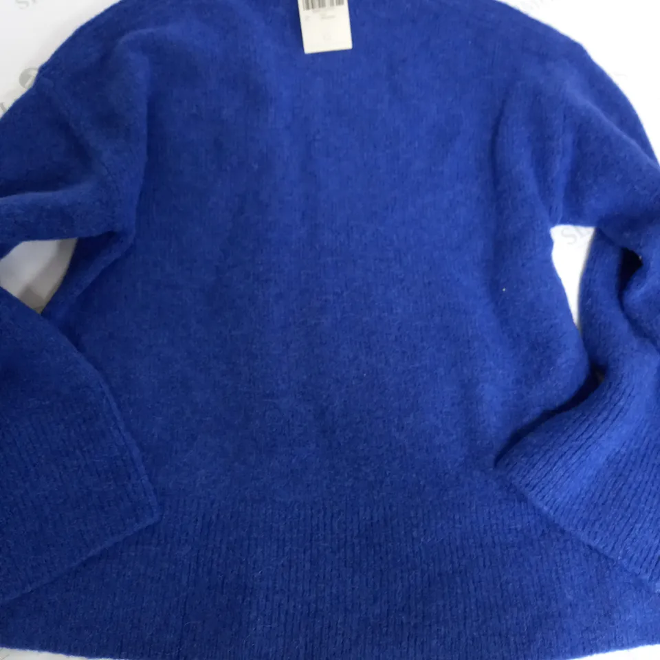 SWEATY BETTY PINNACLE WOOL FUNNEL NECK SWEATER IN BLUE - XS