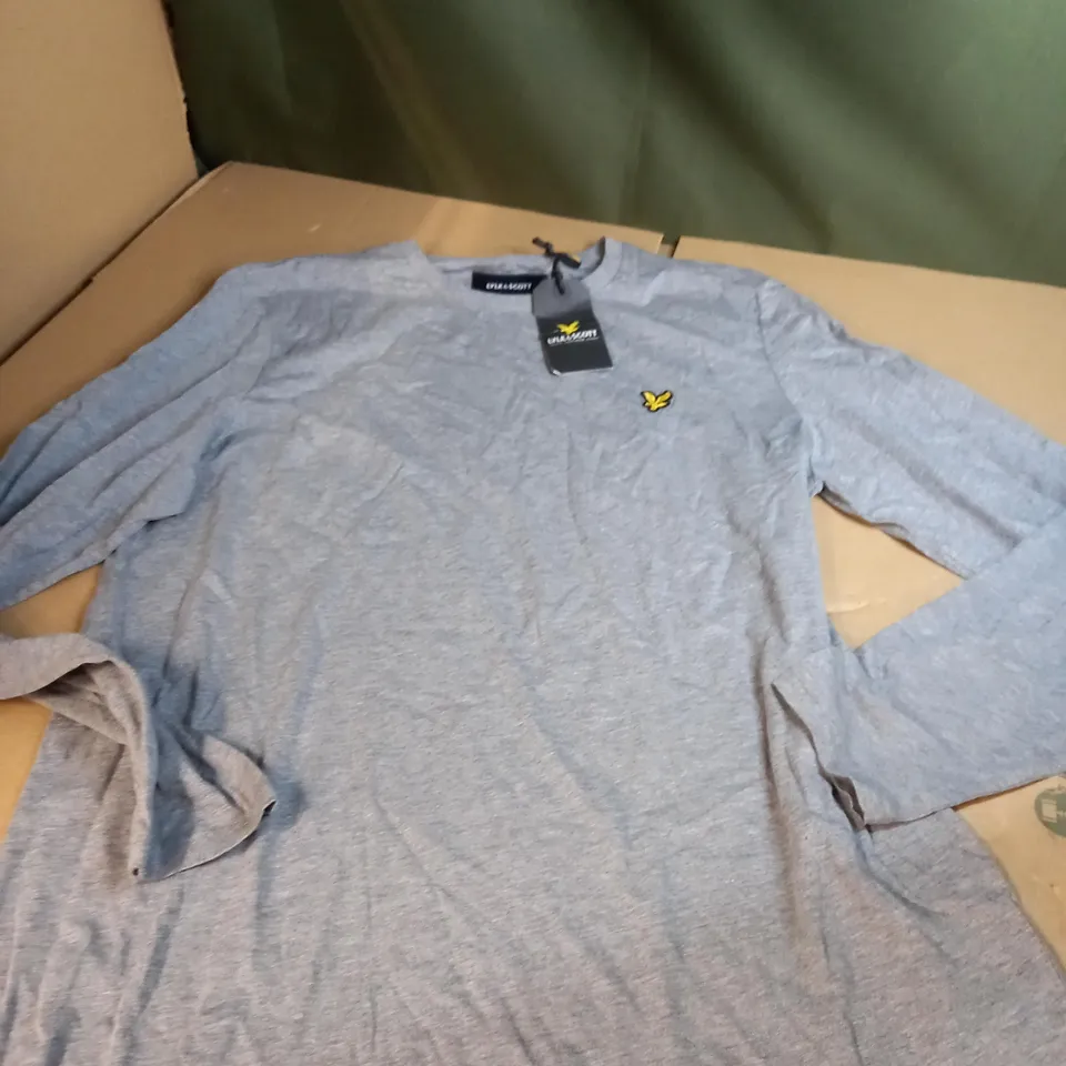LYLE&SCOTT LONG SLEEVED T-SHIRT - SIZE XL