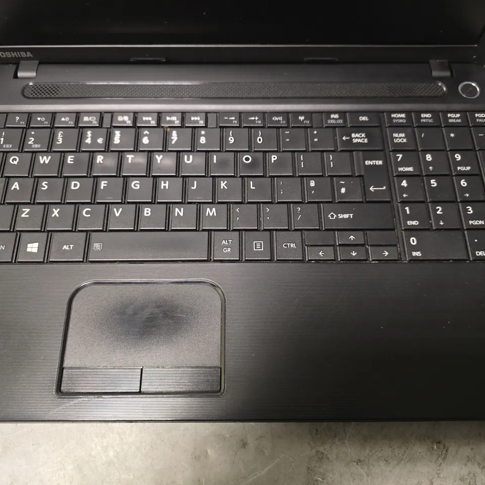 TOSHIBA SATELLITE PRO C50-A LAPTOP