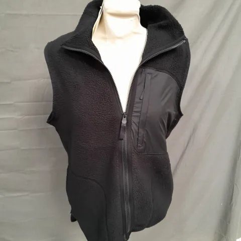 H&M MOVE BLACK FLEECE GILET - EUR SMALL