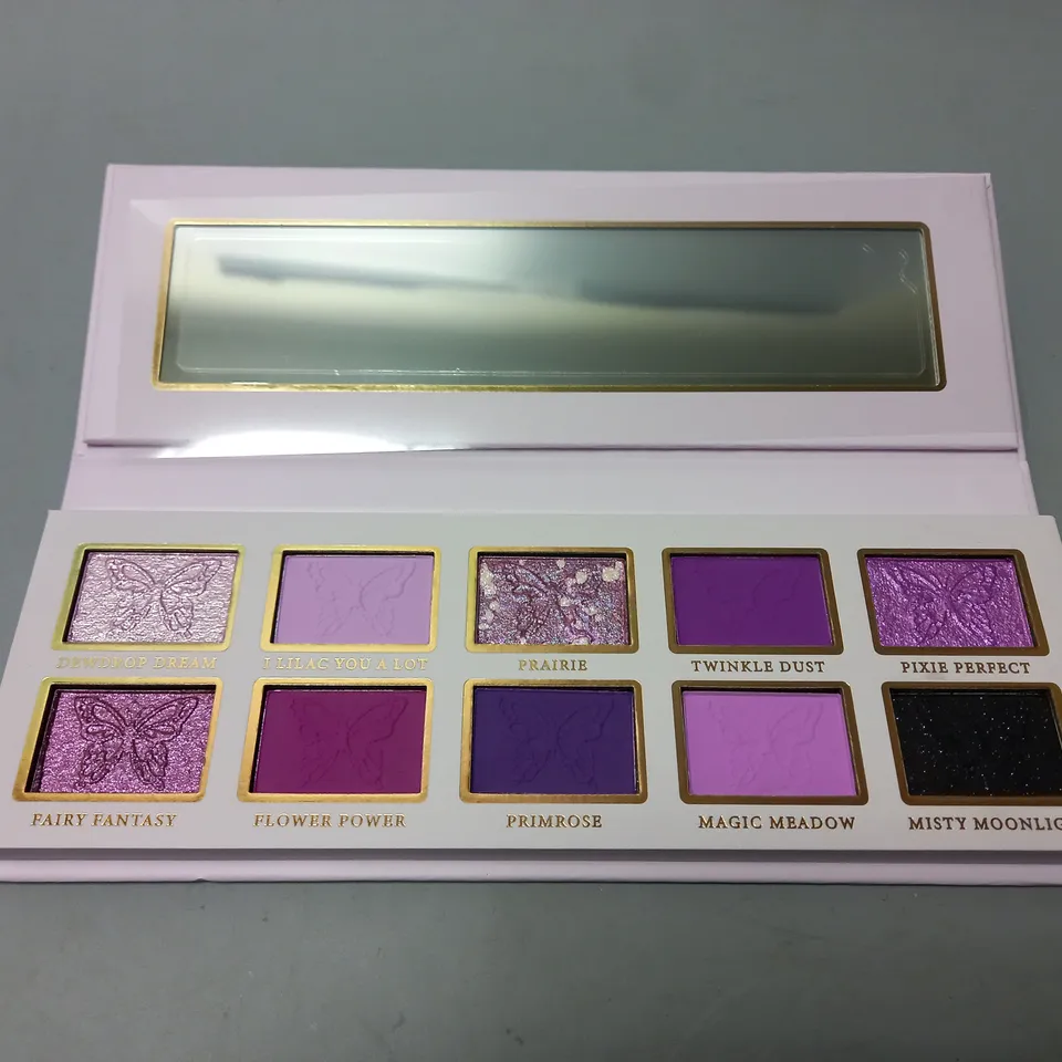 BOXED P.LOUISE YOU GIVE ME BUTTERFLIES SHADOW PALETTE