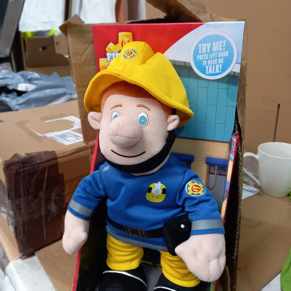 FIREMAN SAM 12INCH TALKING FIREMAN SAM