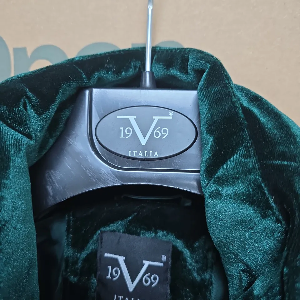 19V69 ITALIA VELVET GREEN PUFFER JACKET – SIZE S