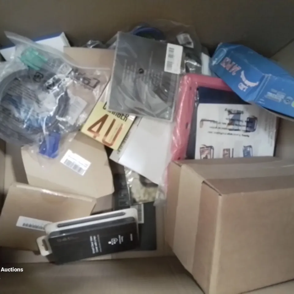 BOX CONTAINING LARGE AMOUNT OF MIXED BOXED ELECTRICAL ITEMS PHONE ACCESSORIES LIGHTING ETC.