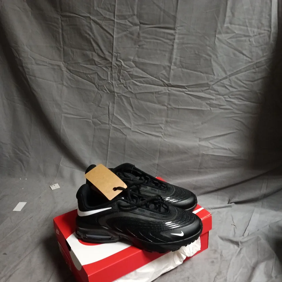 NIKE AIR MAX FIRE SNEAKERS – BLACK/BLACK-WHITE, UK 9