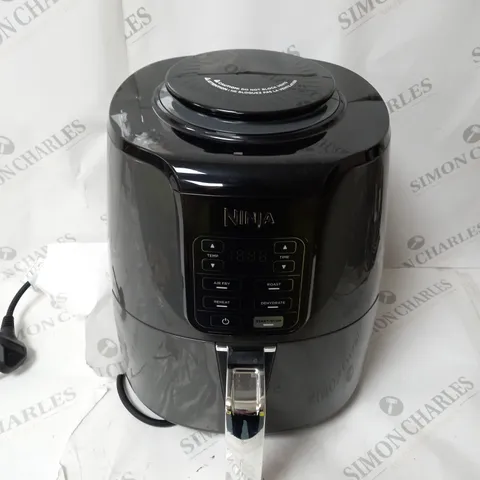 BOXED NINJA AIR FRYER 3.8L AF100UK