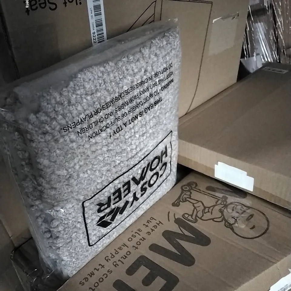 PALLET OF ASSORTED HOUSEHOLD ITEMS TO INCLUDE BOXED DESK, FIRE PIT, KIDS SCOOTER AND BACKPACK