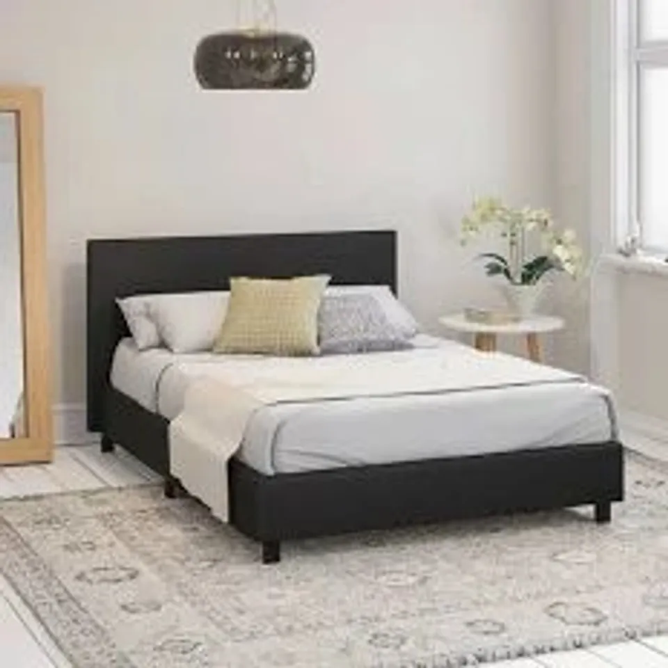 BOXED DOUBLE (4'6) UPHOLSTERED BED -BLACK-