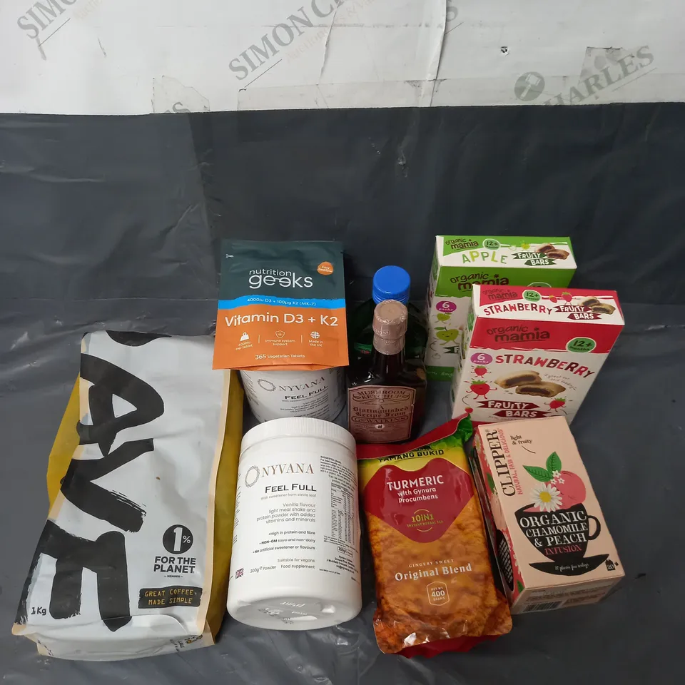 APPROXIMATELY 10 ASSORTED FOOD & DRINK ITEMS TO INCLUDE - NYVANA VANILLA MEAL SHAKE - GEO WATKINS MUSHROOM KETCHUP - NUTRITION GEEKS VITAMIN D3 + K2 TABLETS - ETC 