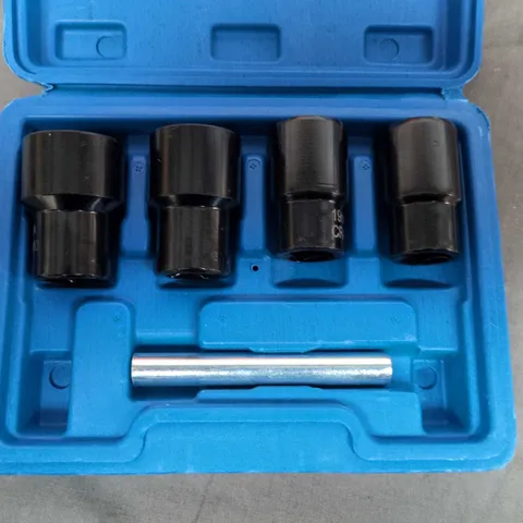 SET OF 4 NUT REMOVERS 