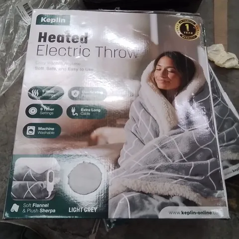 BOXED KEPLIN HEATED ELECTRIC THROW LIGHT GREY