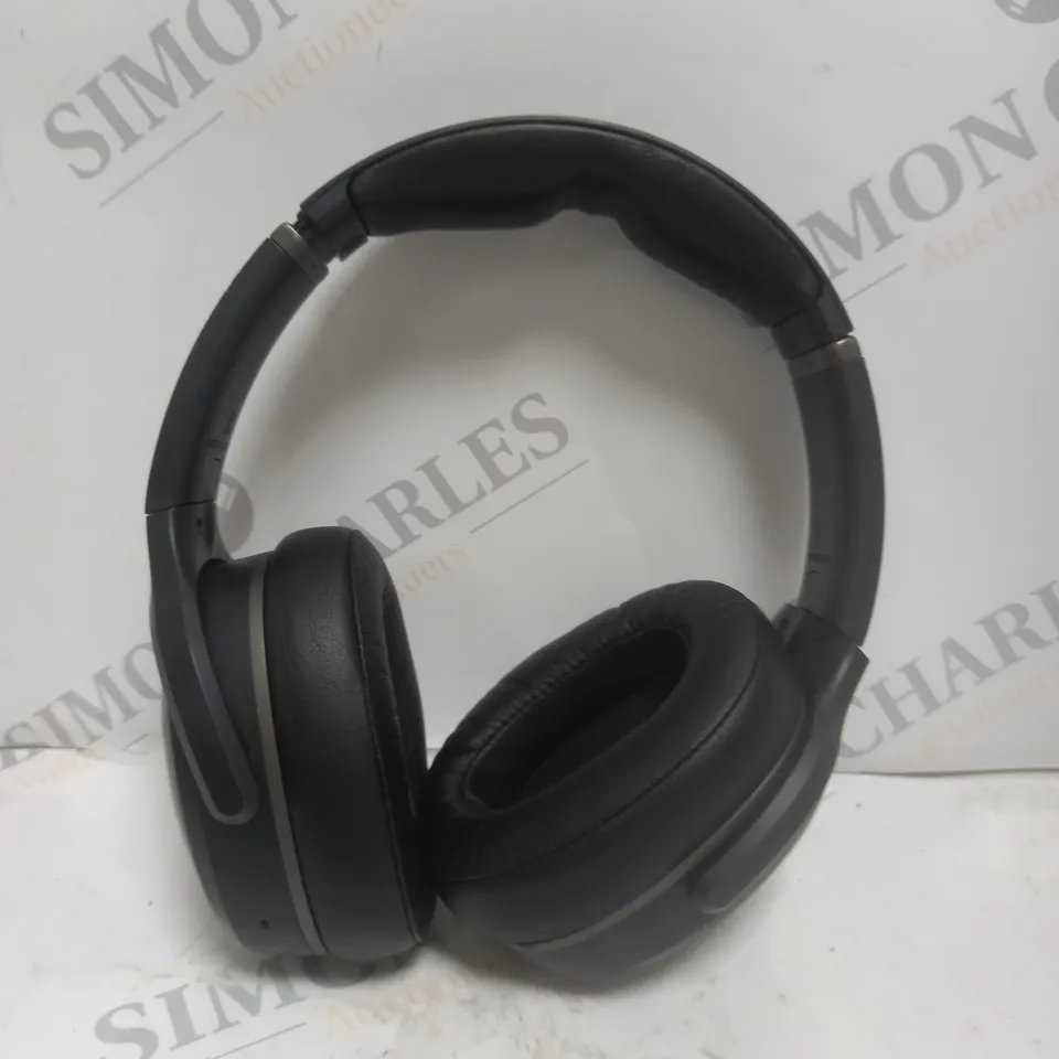 BOXED SKULL CANDY CRUSHER ANC WIRELESS HEADPHONES