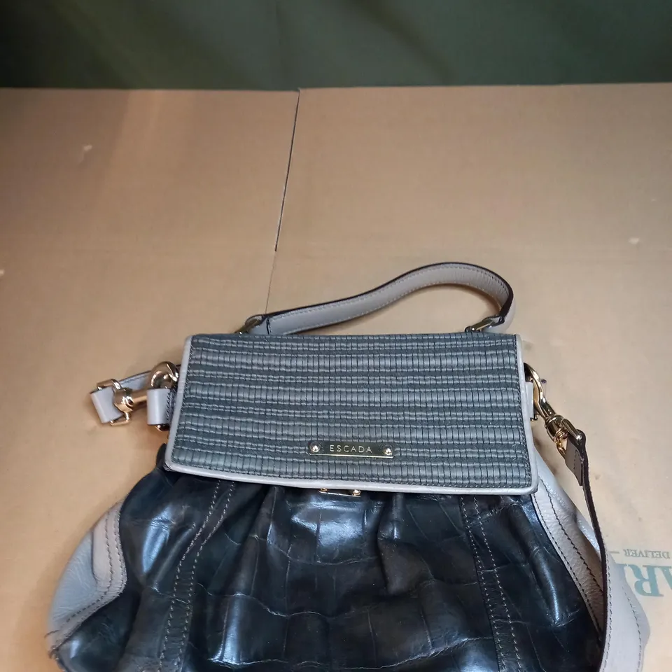 ESCADA HANDBAG/ PURSE
