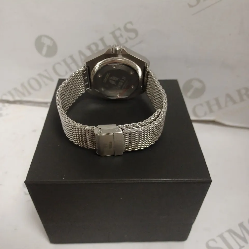 BOXED SHIELD WATCH - STAINLESS STEEL - JAPAN MOVEMENT - WATER RESISTANT 20ATM.