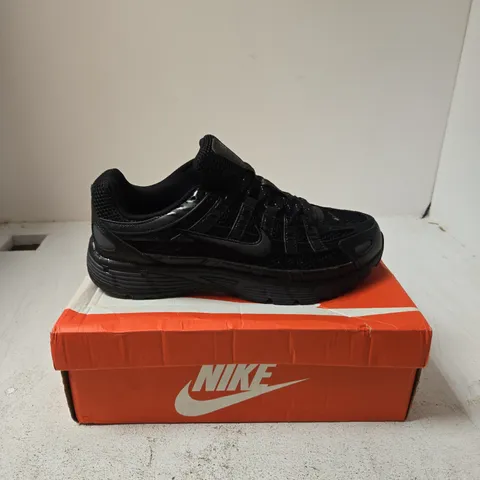 NIKE P-6000 BLACK SHOES - 8.5