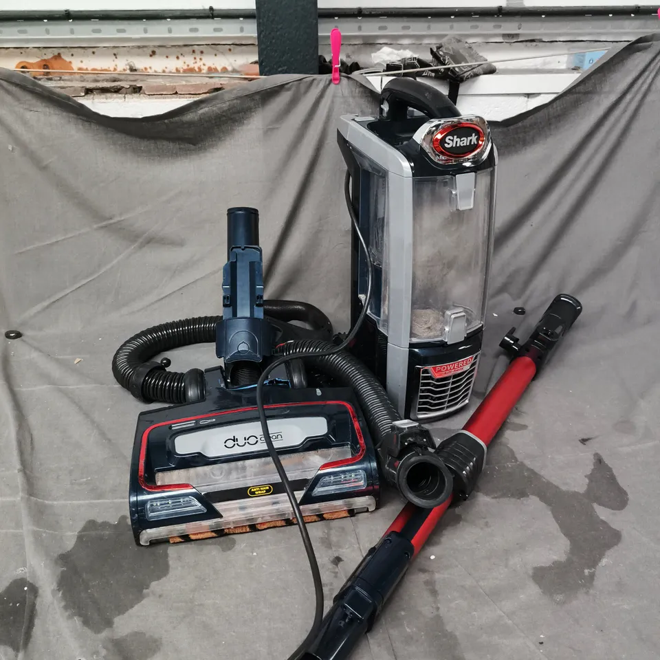 BOXED SHARK CORDED VACUUM CLEANER  