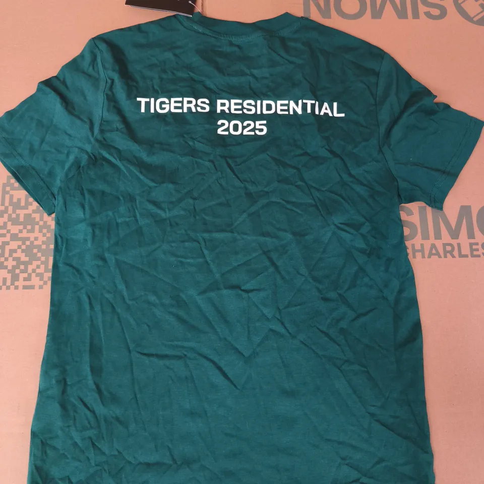 CASTORE LEICESTER TIGERS WARM-UP TEE IN BOTANICAL GREEN SIZE SMALL