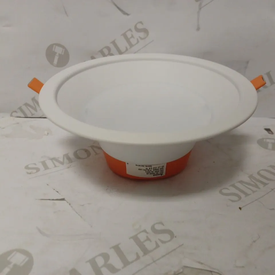 LOT OF 23 16W LED ROUND 4K DOWNLIGHTS (WL79200-4K)