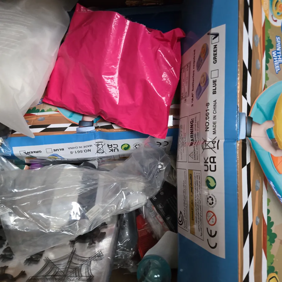 BOX OF APPROXIMATELY 20 ASSORTED TOYS AND GAMES TO INCLUDE UNO FLIP, SPOTS, THE GRANNY SQUARE CARD DECK, ETC - COLLECTION ONLY