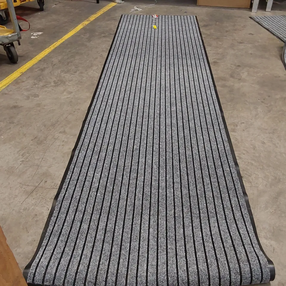 KIRIN LONG NON-SLIP INDOOR/OUTDOOR DOOR MAT // 290 X 80CM