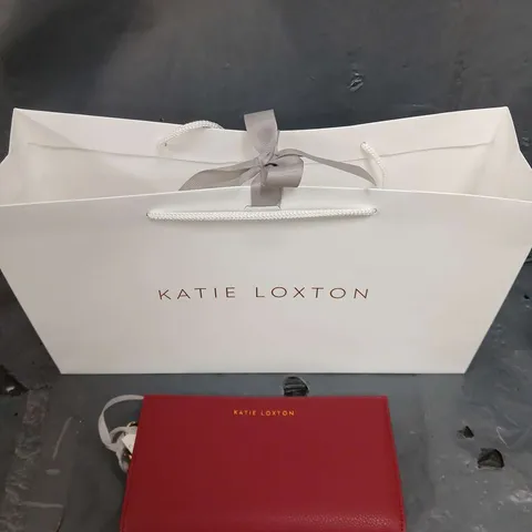 KATIE LOXTON WRISTLET PURSE IN RED 