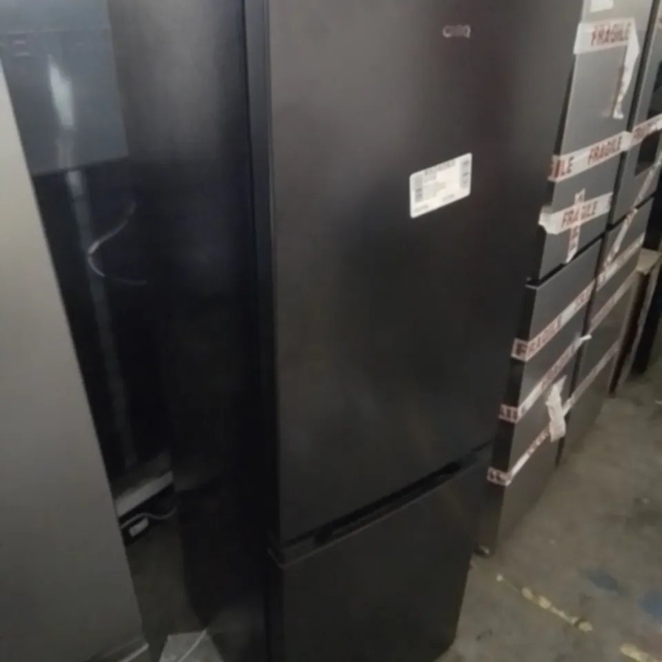 CHIQ 60/40 FRIDGE FREEZER IN BLACK