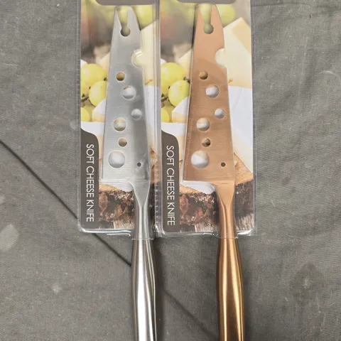 SET OF CORE HOME SILVER/BRONZE SOFT CHEESE KNIVES