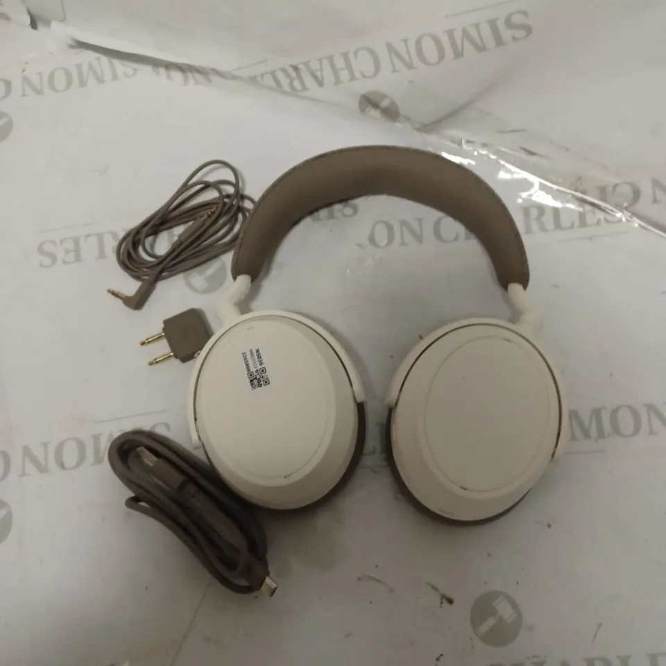 SENNHEISER HEADPHONES