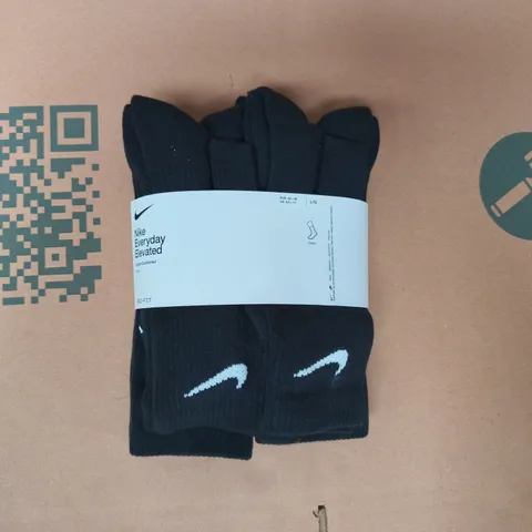 NIKE EVERYDAY ELEVATED 6-PACK COTTON CUSHION SOCKS IN BLACK SIZE 8.5-11