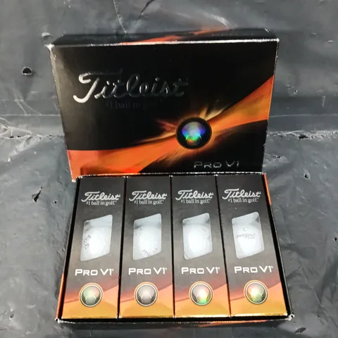 TITLEIST PRO V1 GOLF BALL SET 