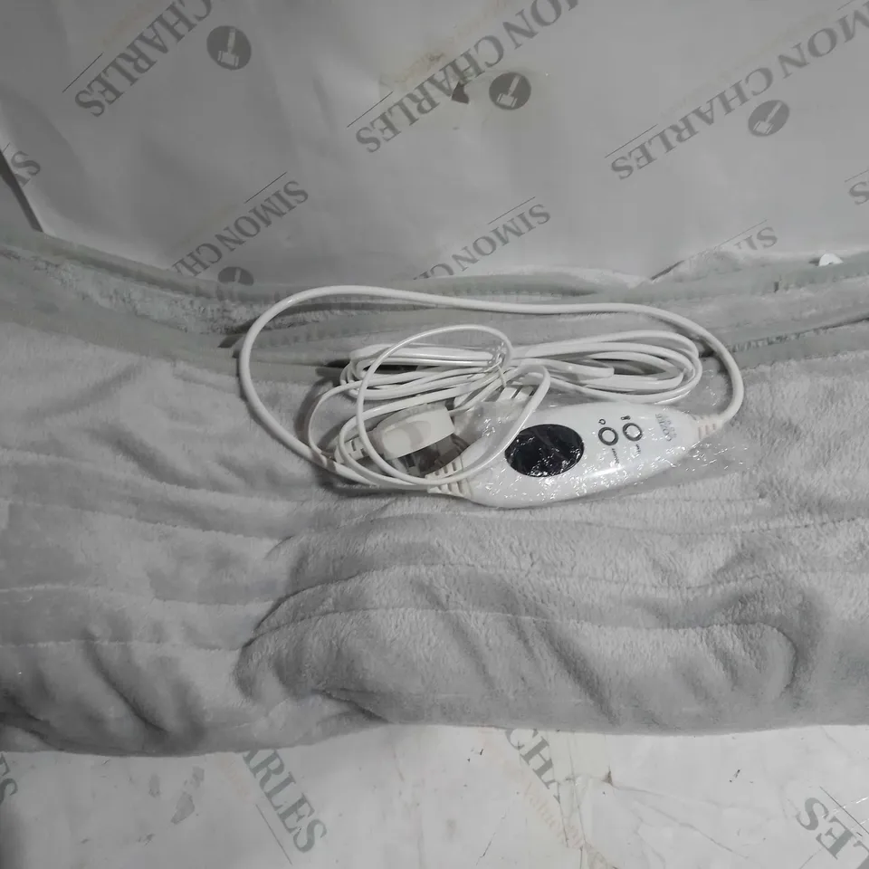 COZEE HOME VELVETSOFT HEATED THROW IN LIGHT GREY