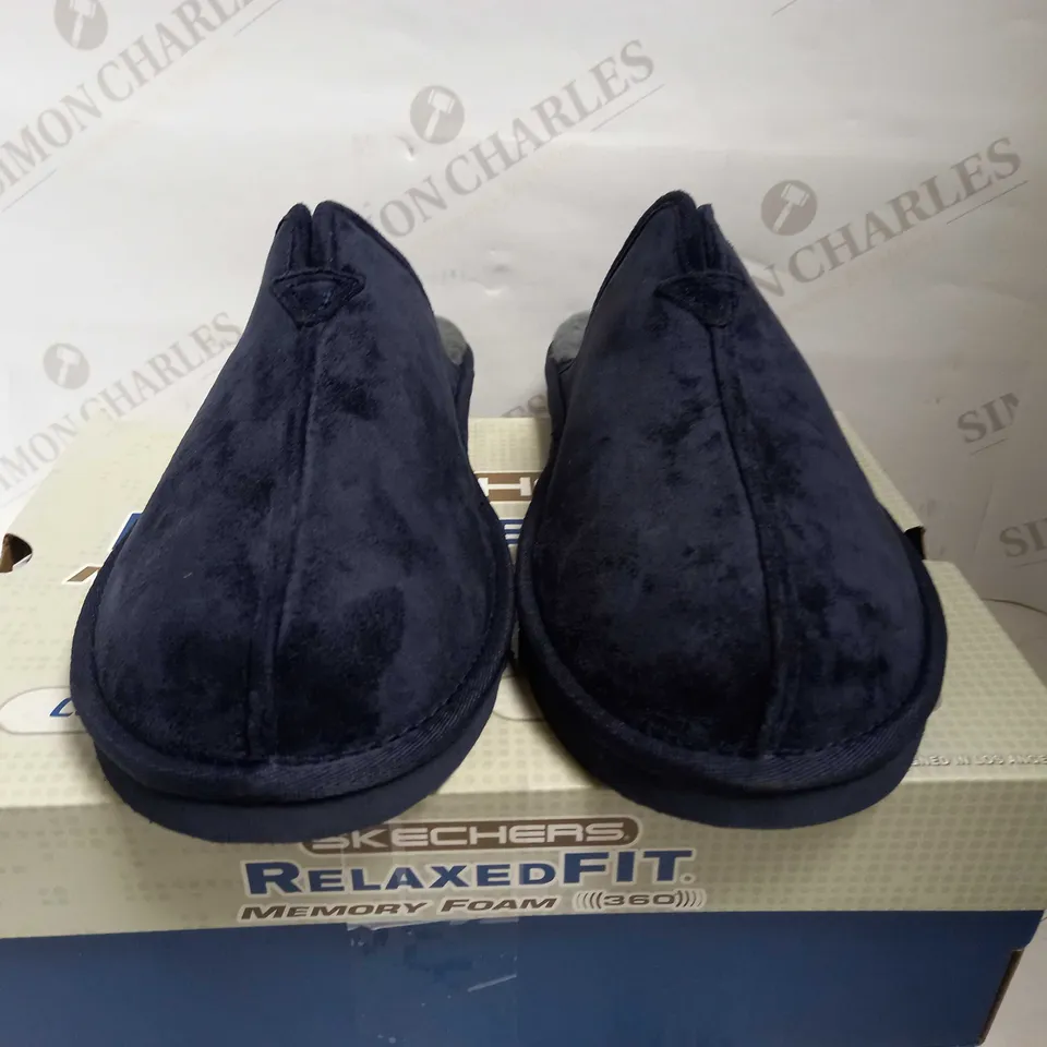 SKECHERS MEN'S RENTEN PALCO SLIPPER - NAVY - UK 10