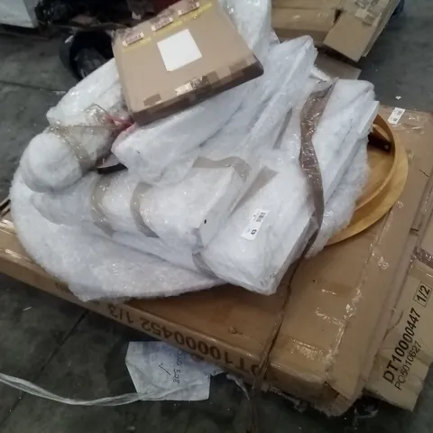 PALLET OF ASSORTED FURNITURE PARTS