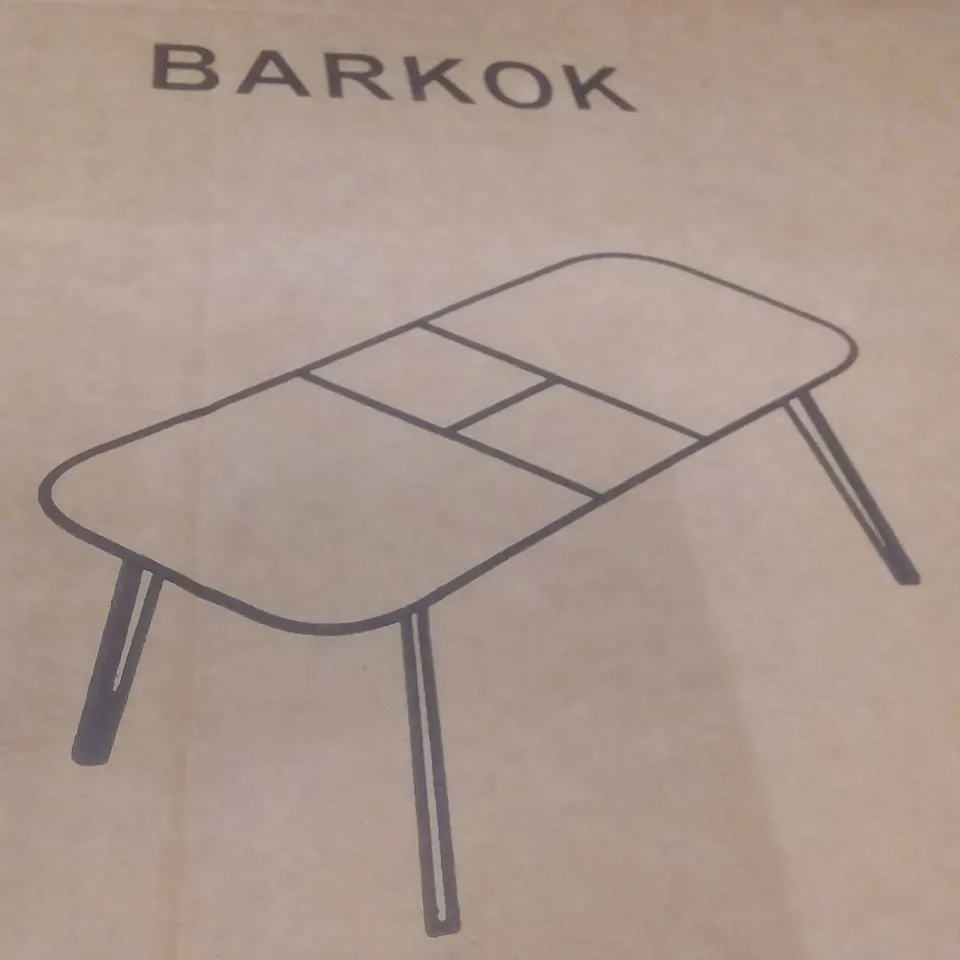 BOXED EXTENDABLE DINING TABLE - WOODGRAIN