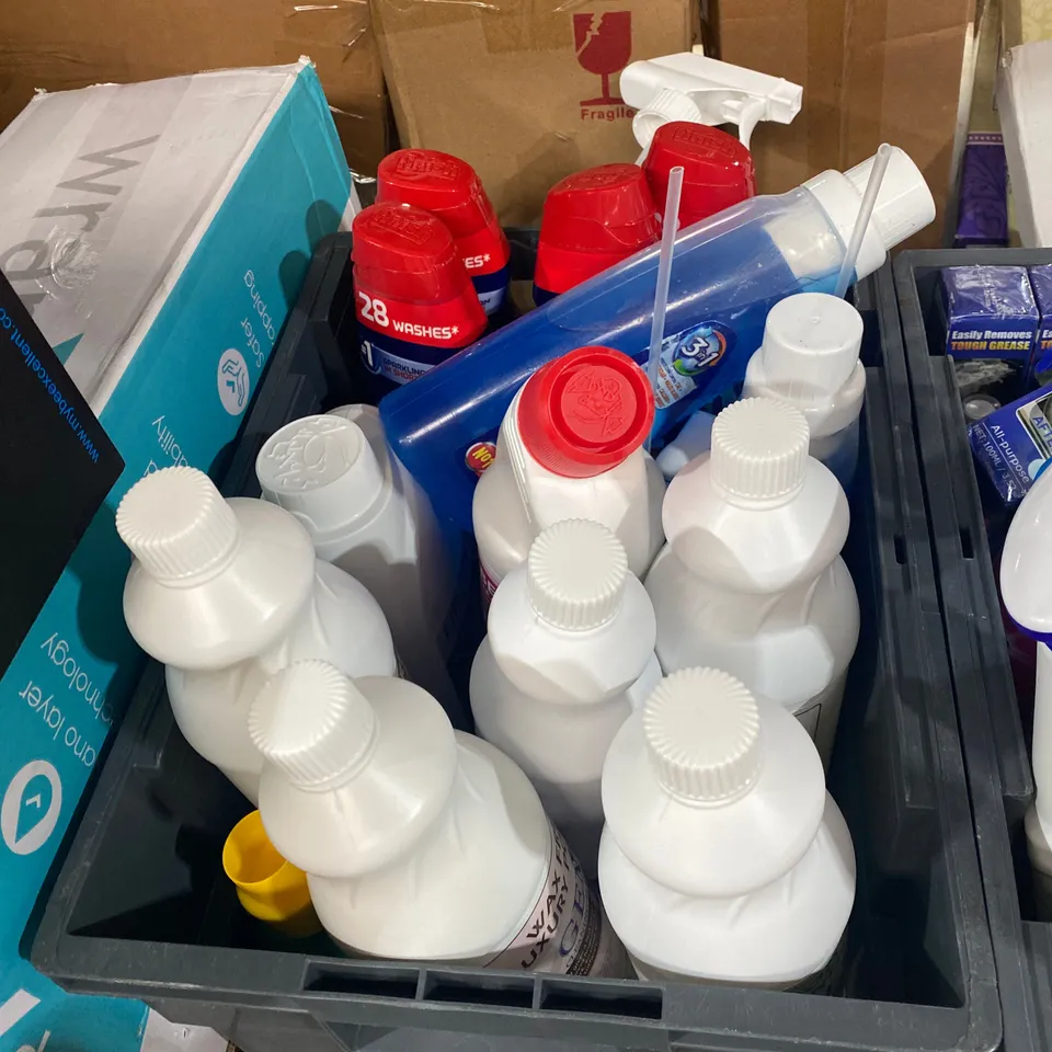TOTE OF APPROXIMATELY 14 ASSORTED LIQUID TO INCLUDE A CALGON POWER GEL AND A LIME AND GRIME REMOVER