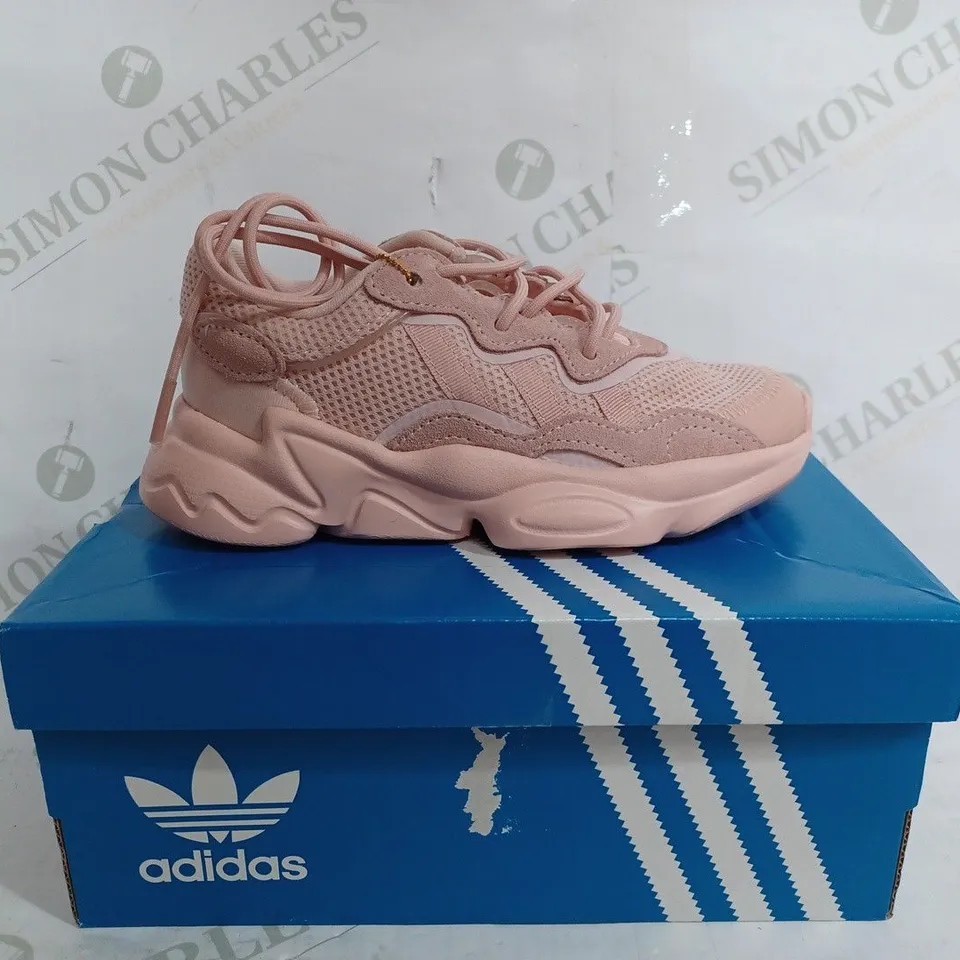 ADIDAS OZWEEGO C PINK KIDS TRAINER - 11K