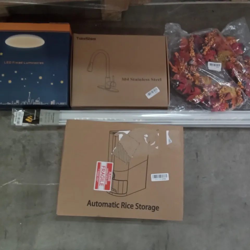 PALLET OF ASSORTED ITEMS INCLUDING TOKESHIMI STAINLESS STEEL FAUCET, LED FIXED LUMINOIRES, AUTOMATIC RICE STORAGE, TAIYUHOMES DAY NIGHT ROLLER BLINDS, KKTONER BAR STOOL, PIPESHELL TOILET SEAT