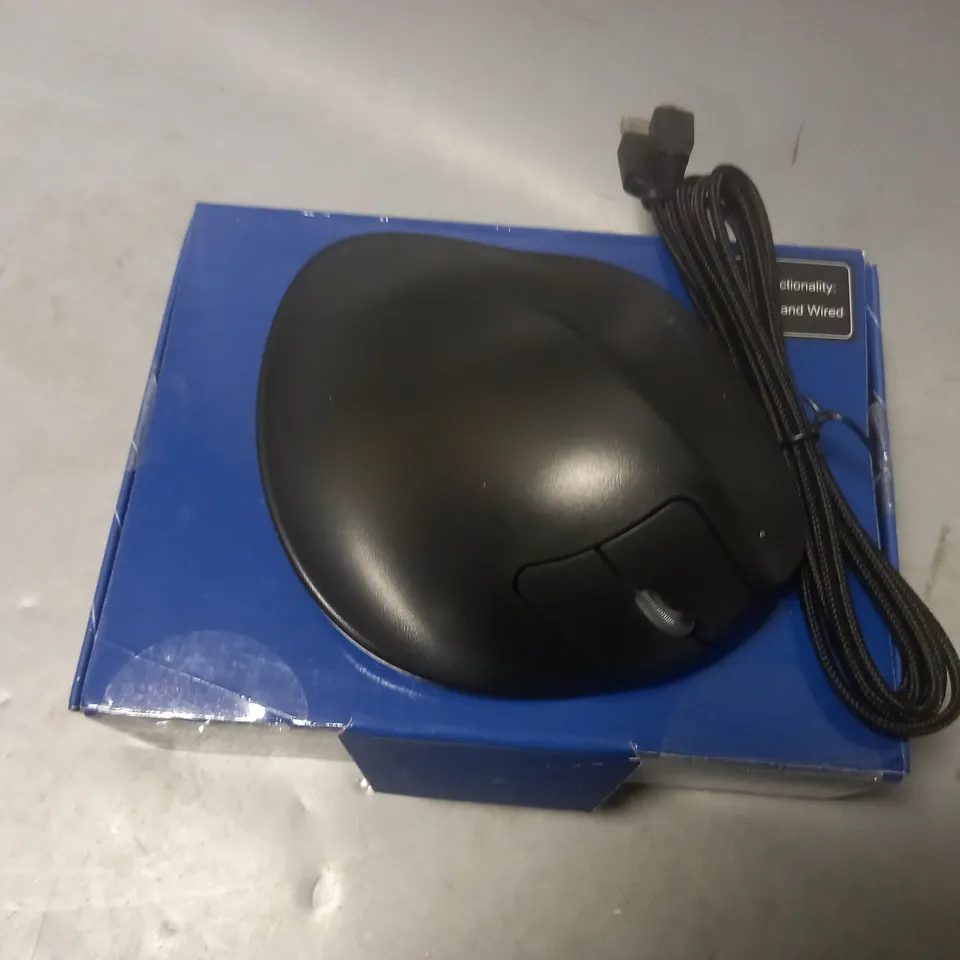 BOXED HANDSHOE WIRELESS MOUSE RIGHT HAND