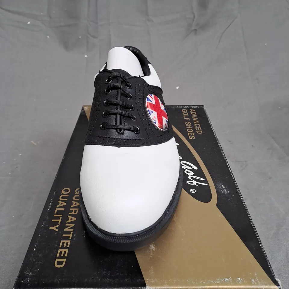 BOX OF APPROXIMATLY 12 BLACK AND WHITE TOP LINE GOLF SHOES IN VARIOUS SIZE 