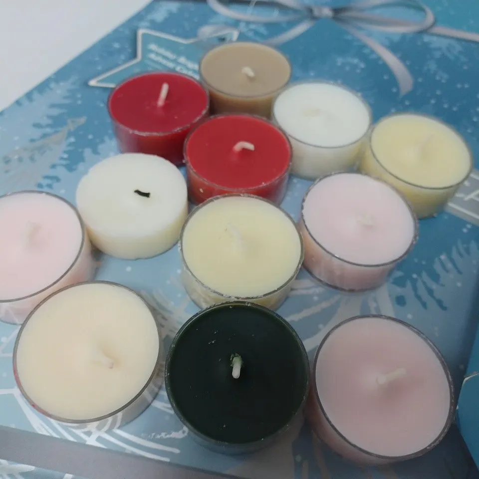 LOT OF 2 YANKEE CANDLE ADVENT CALENDERS