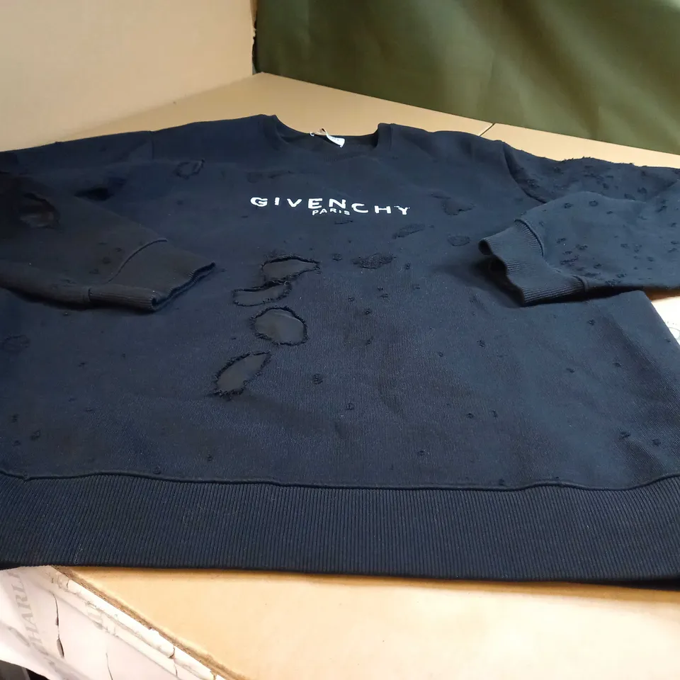 GIVENCHY BLACK/LOGO DESTRESSED CREW NECK SWEATER - LARGE