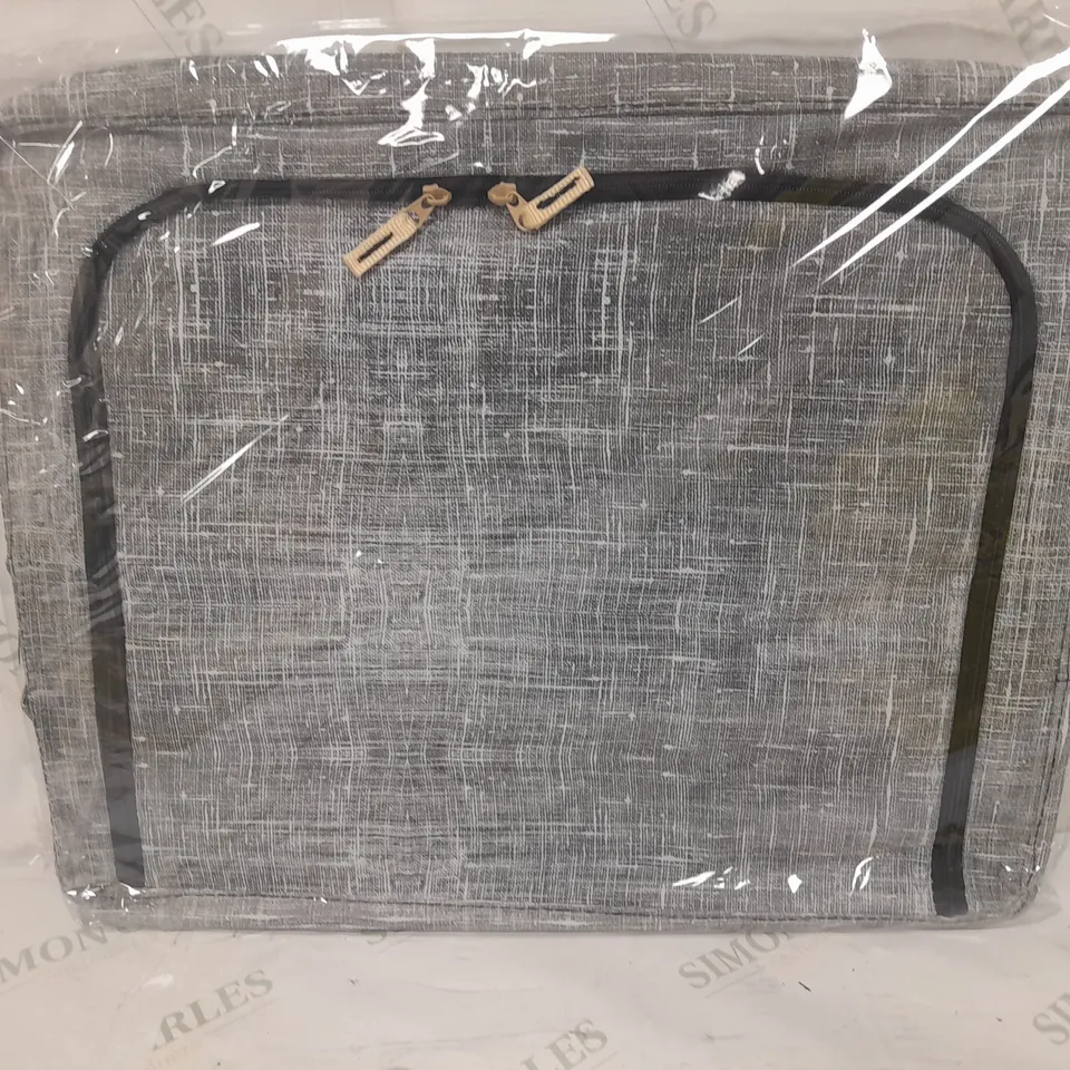ZIP UP STORAGE CONTAINER