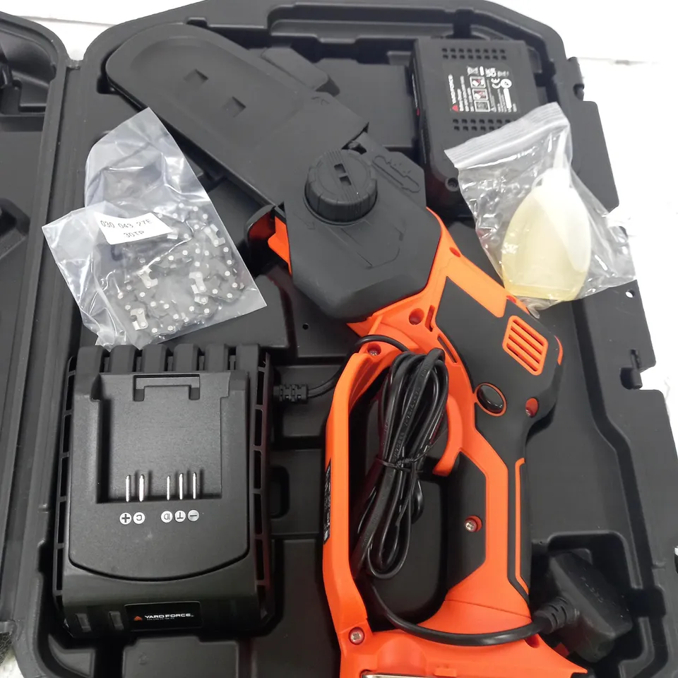 OUTLET YARD FORCE 20V MINI CHAIN SAW WITH CARRY CASE & EXTRA CHAIN