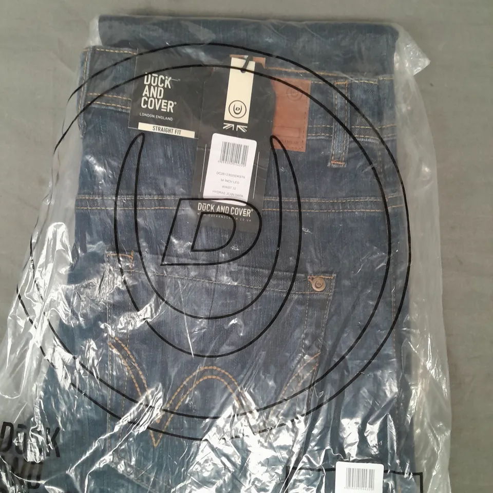 DUCK AND COVER STRAIGHT FIT JEANS IN BLUE SIZE 32X34