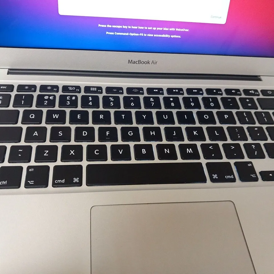 APPLE MACBOOK AIR (A1466 EARLY 2015)