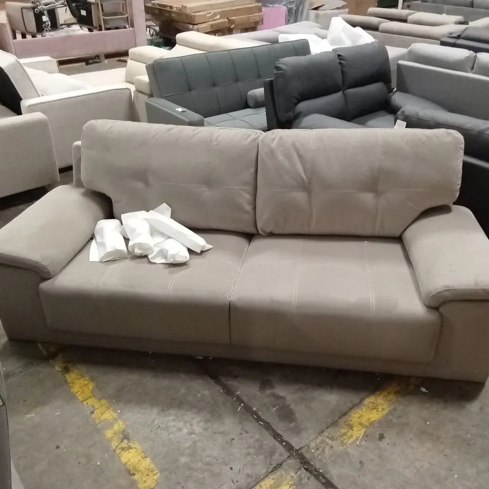 KANSAS 3 SEATER SOFA, CHAMPAGNE CLASSIC VELVET