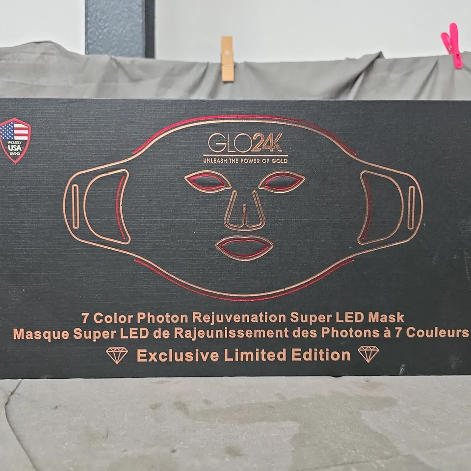 GLO24K 7-COLOR PHOTON REJUVENATION SUPER LED MASK