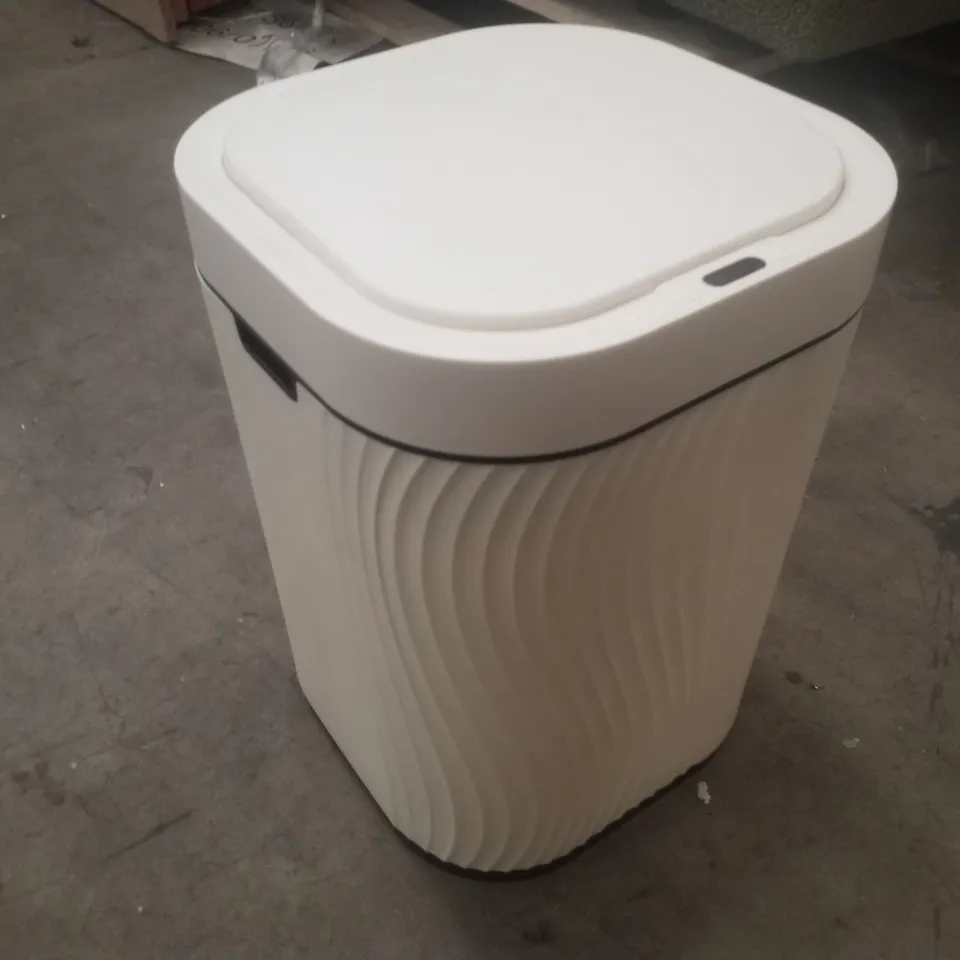 PLASTIC MOTION SENSOR WASTE BIN - 12L