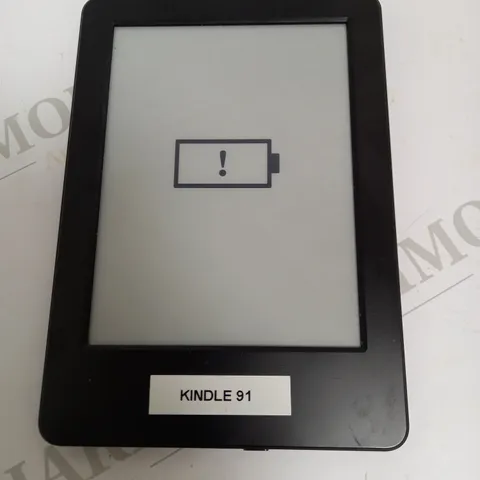 AMAZON KINDLE EREADER (WP63GW 7TH GEN)