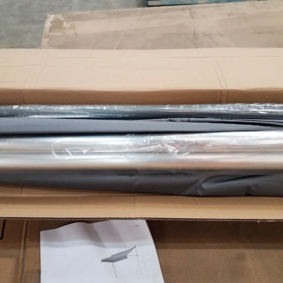 BOXED 2.5×1.2MMANUAL RETRACTABLE AWNING 